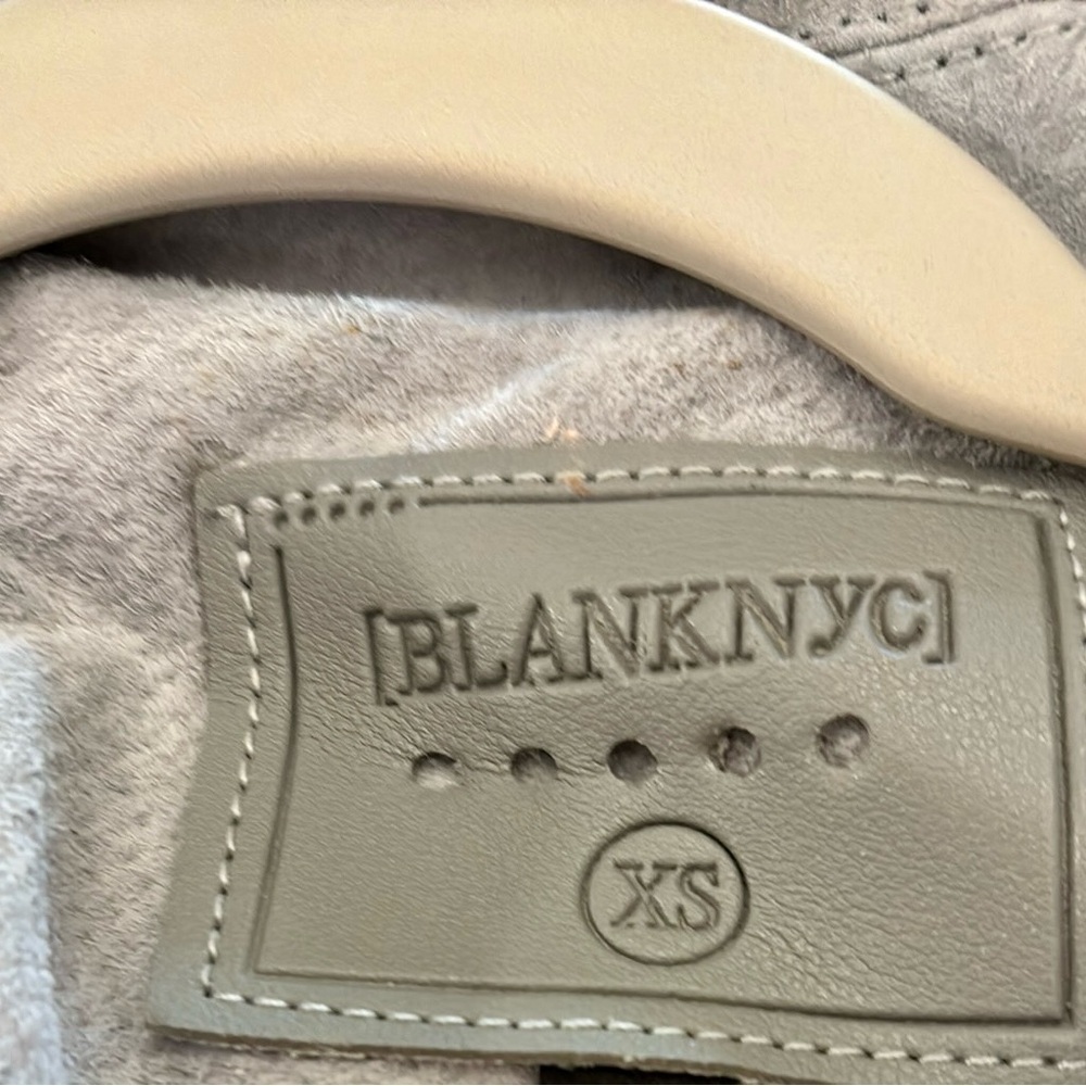 BLANK NYC Moto suede Jacket size XS NWT - Picture 15 of 16